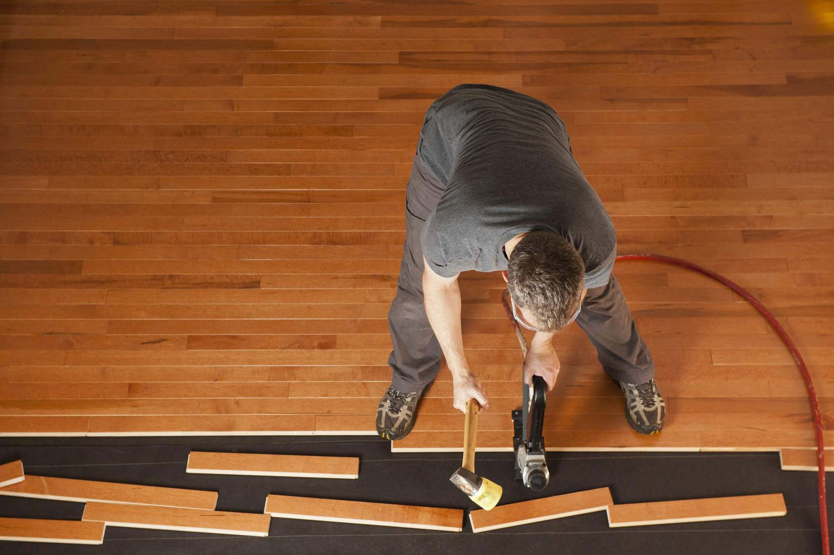 Flooring Solutions Made Easy: Professional Services at Your Doorstep